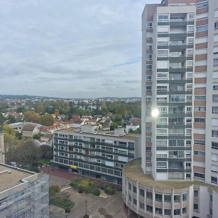 Une Chambre Dans Un Appartement - Luxary Calm Saint-Gratien المظهر الخارجي الصورة